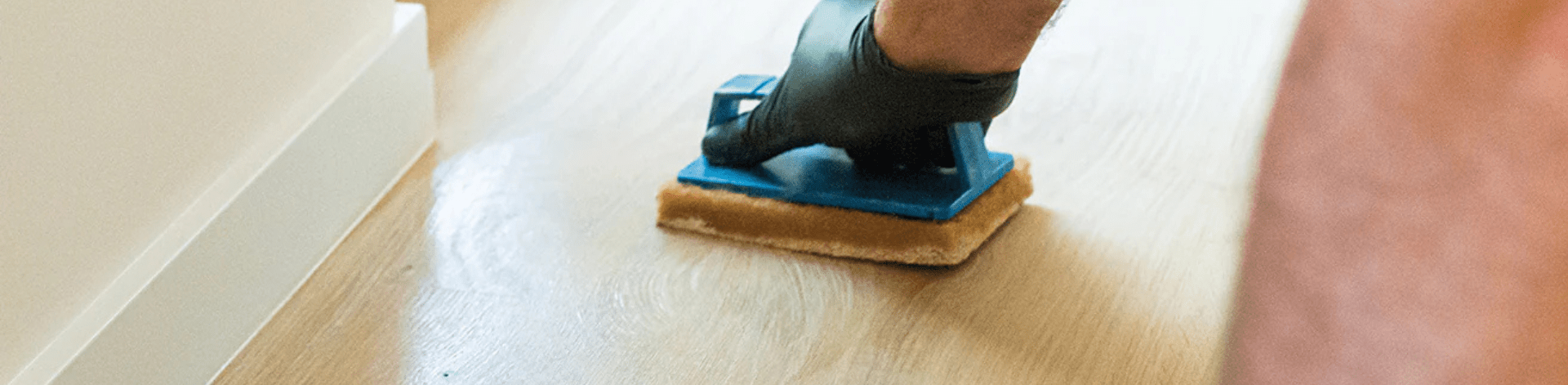 Waar breng ik Oil Plus 2C mee aan? Is er een verschil in gereedschap? 